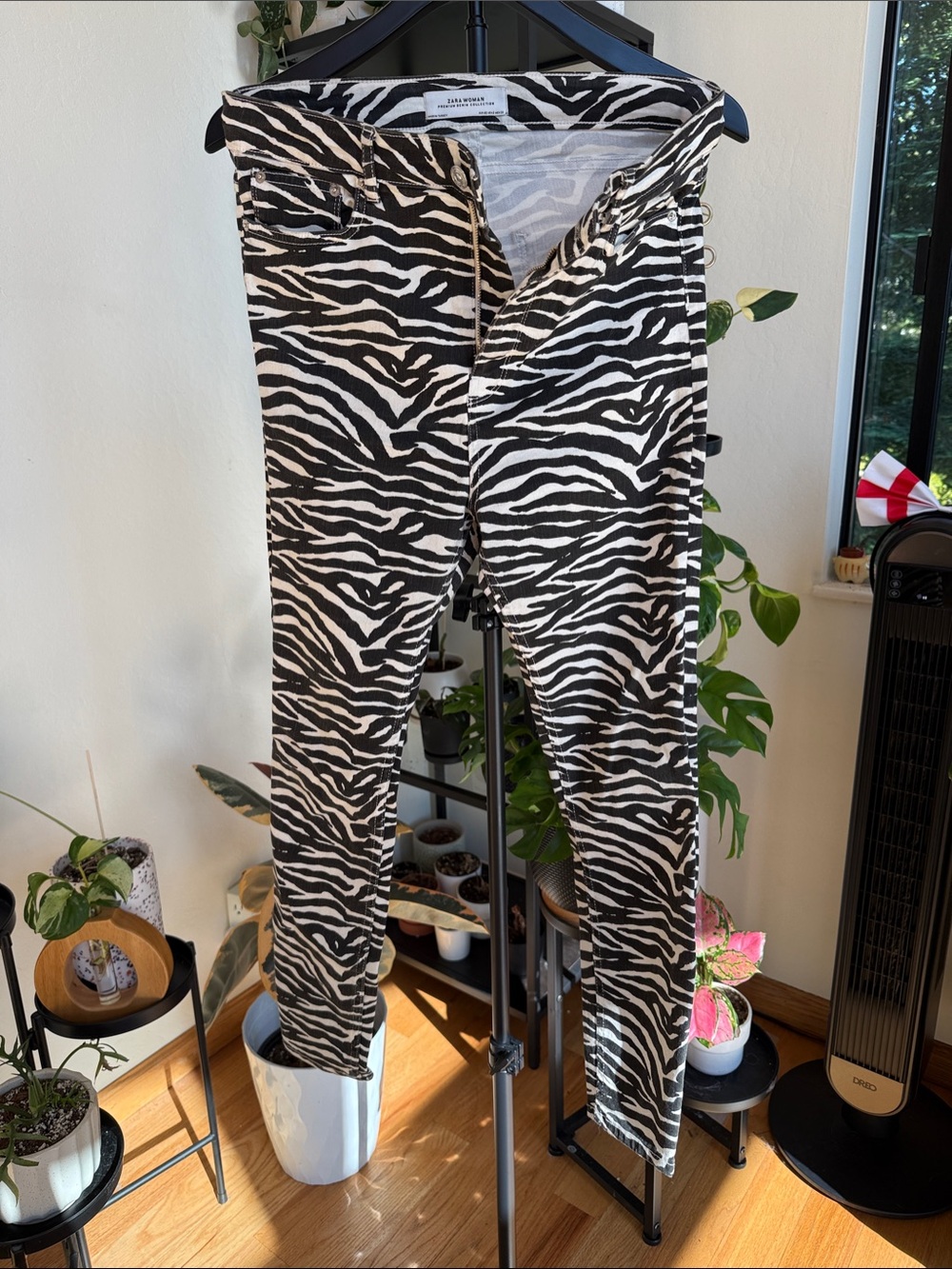 Zara Black and White Zebra-Print Skinny Jeans